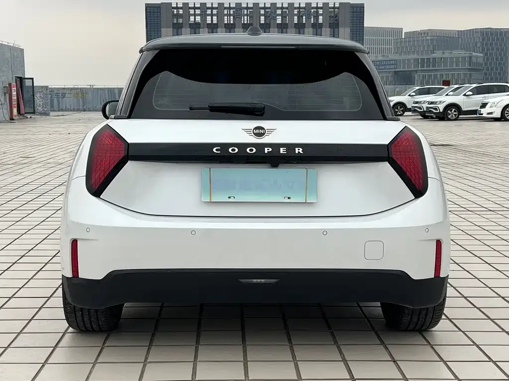 MINI Cooper EV 2025 из CN, фото 3