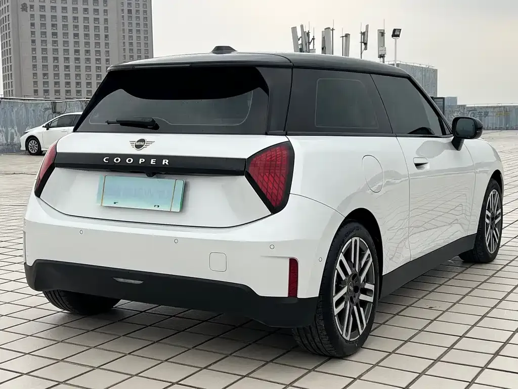 MINI Cooper EV 2025 из CN, фото 4