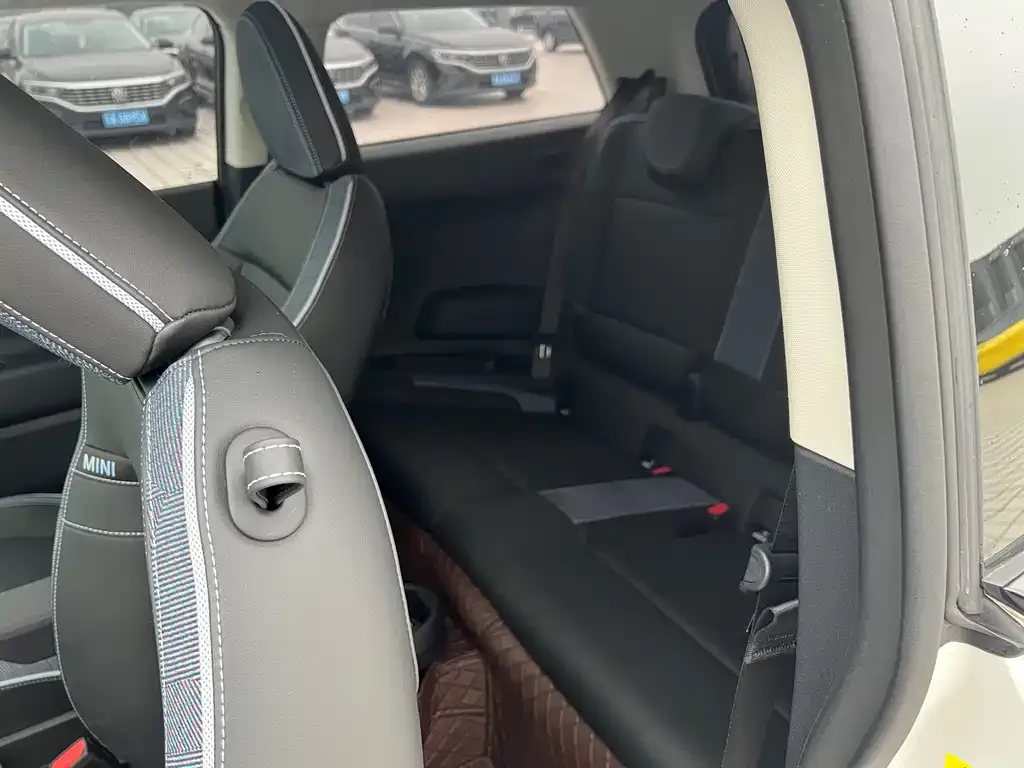 MINI Cooper EV 2025 из CN, фото 2