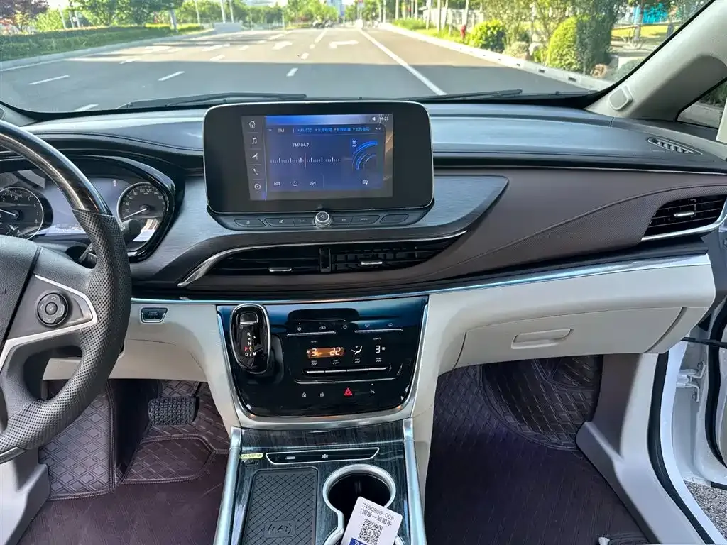 Buick GL8 2024 из CN, фото 8