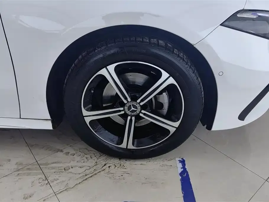 Mercedes-Benz A-Class 2023 из CN, фото 7