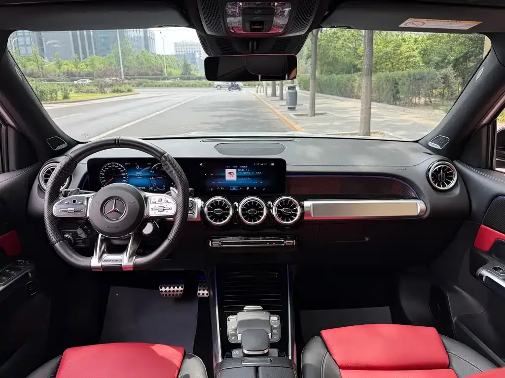 Mercedes-Benz GLB AMG 2023 из CN, фото 2