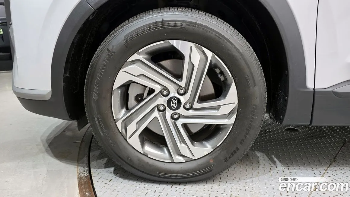 Hyundai Santafe — фото 8