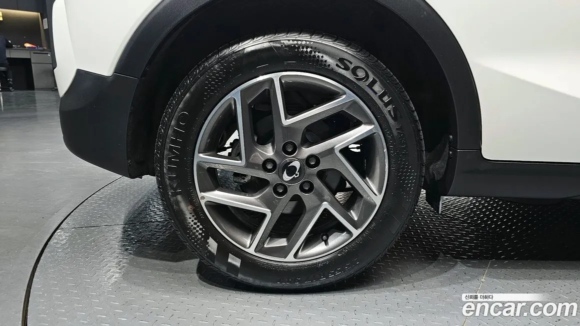 KG Mobility (Ssangyong) TIBOLI 2024 из KR, фото 9
