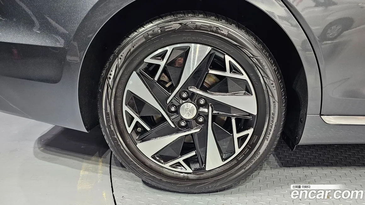 Hyundai Grandeur — фото 10