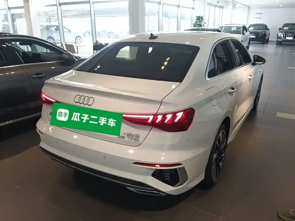 Audi A3 2024 из CN, фото 2