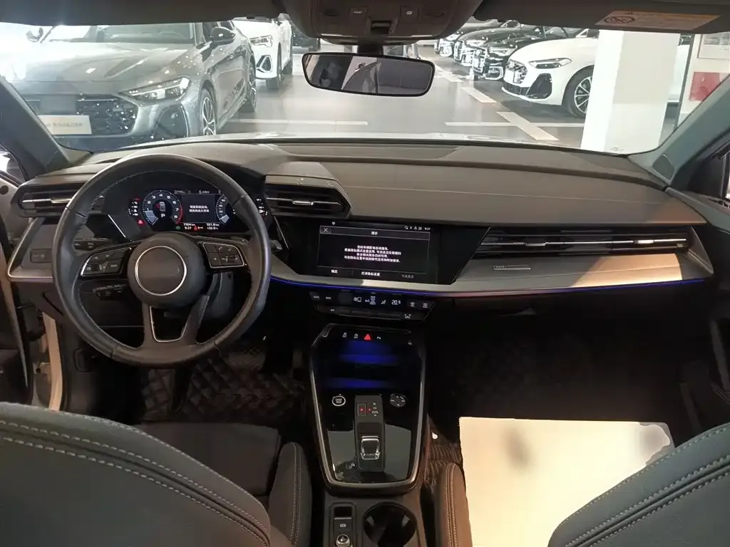 Audi A3 2024 из CN, фото 8