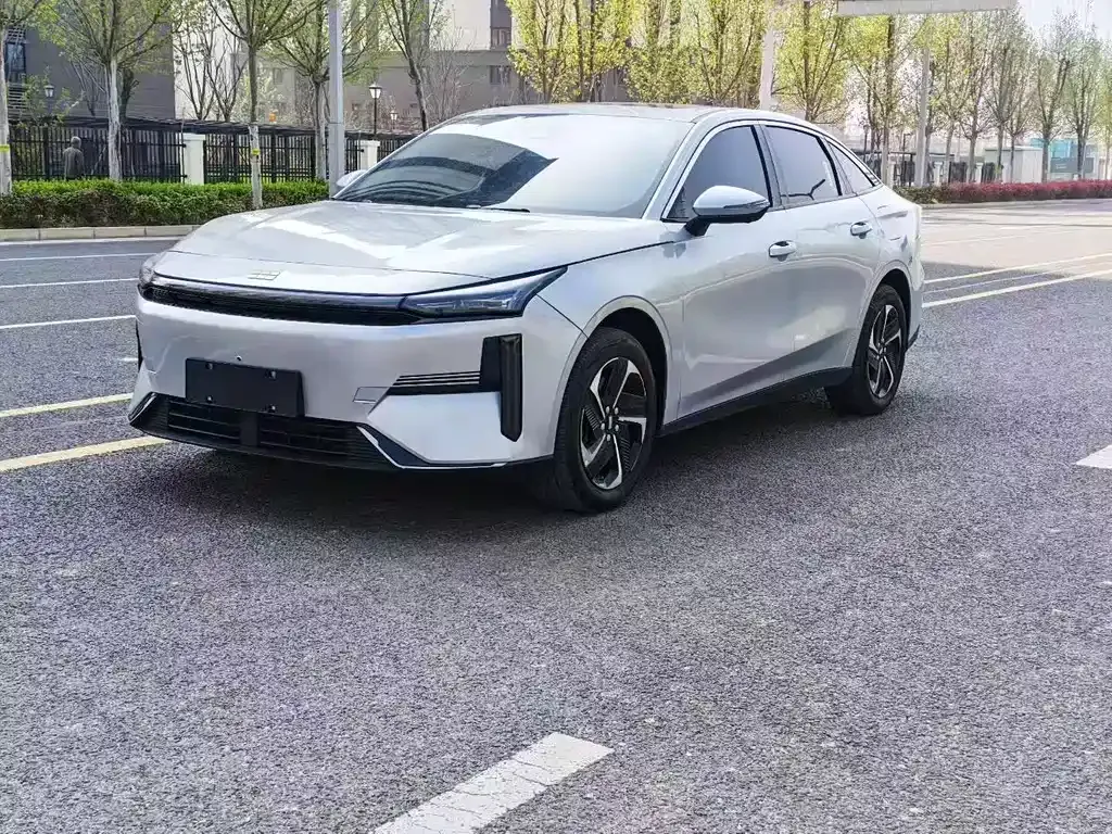 Geely Galaxy L6 2025 из CN, фото 7