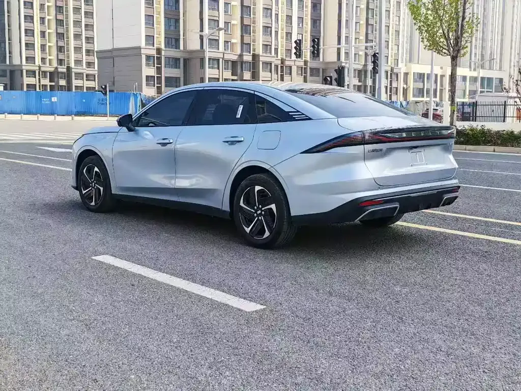 Geely Galaxy L6 2025 из CN, фото 8