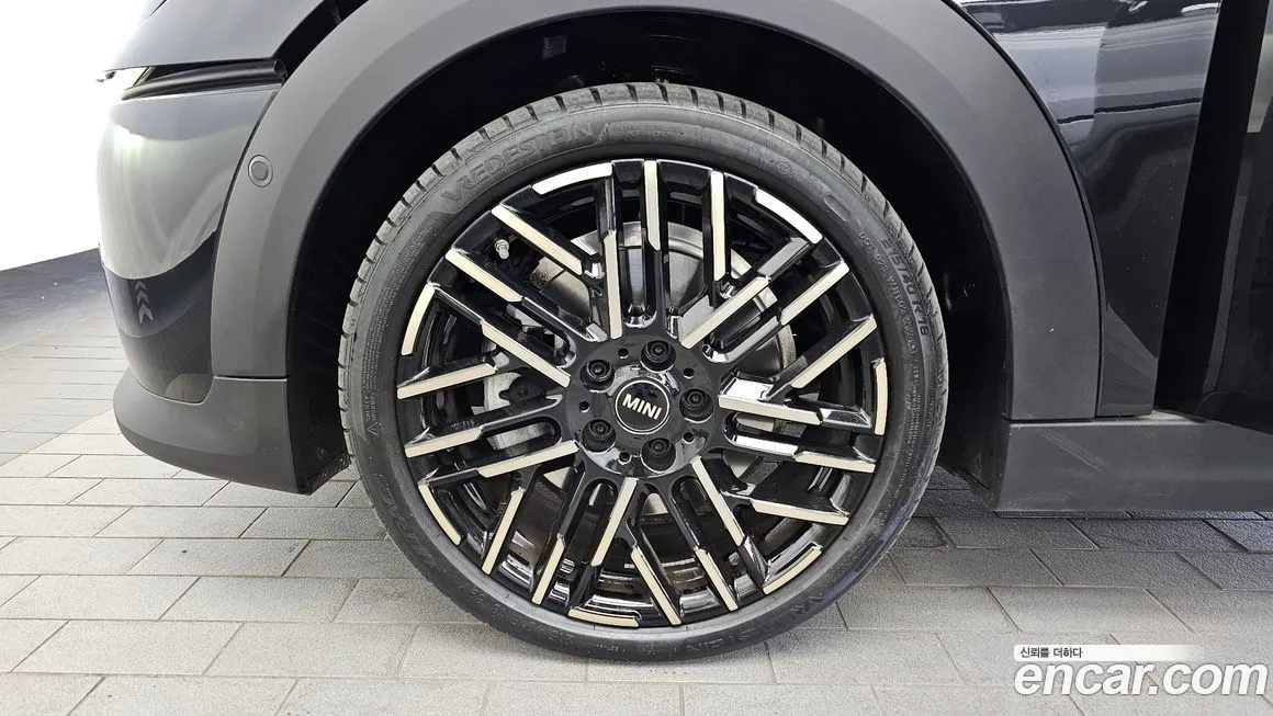 Mini Cooper 2025 из KR, фото 8