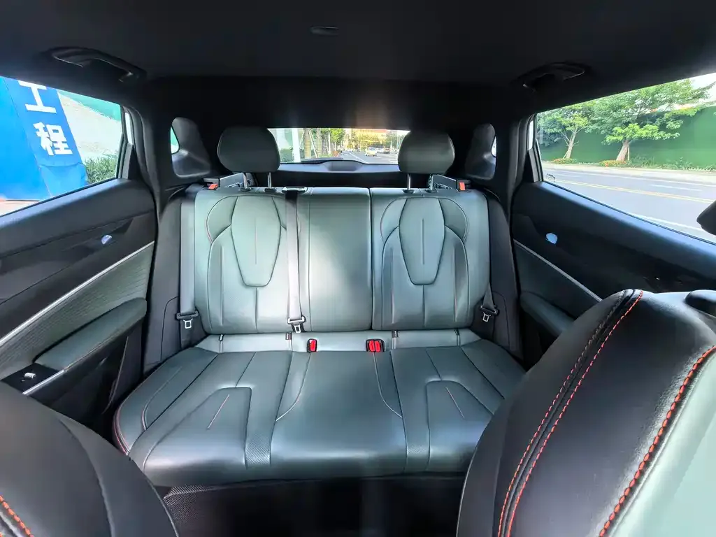 Geely Boyue 2024 из CN, фото 3