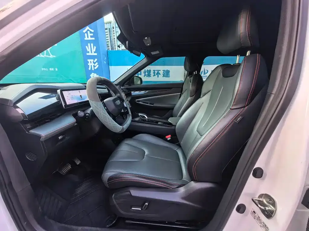 Geely Boyue 2024 из CN, фото 8