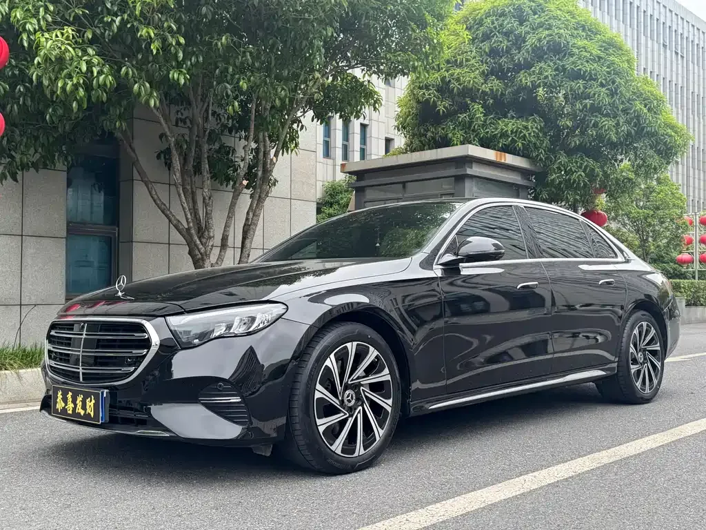Mercedes-Benz E-Class 2025 из CN, фото 2