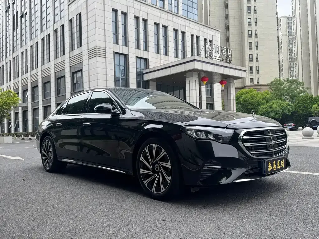 Mercedes-Benz E-Class 2025 из CN, фото 3
