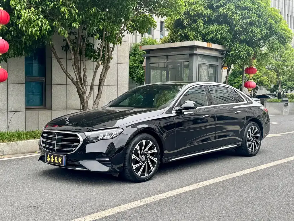 Mercedes-Benz E-Class 2025 из CN, фото 10