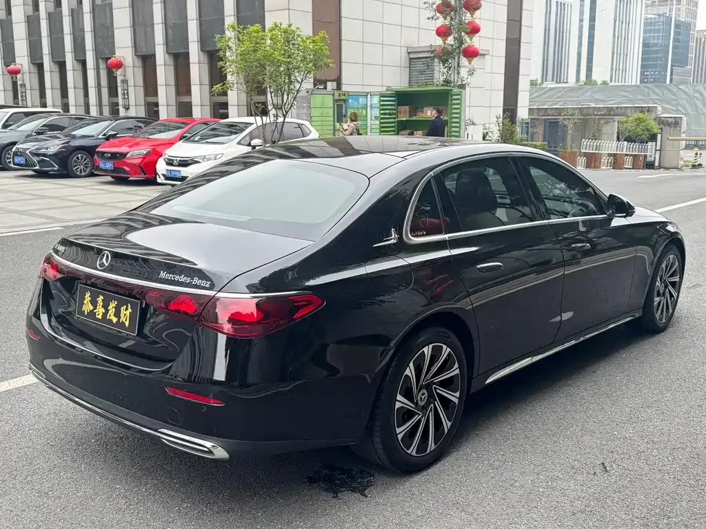 Mercedes-Benz E-Class 2025 из CN, фото 9