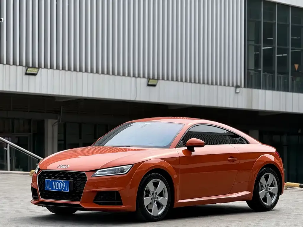 Audi TT 2024 из CN, фото 8