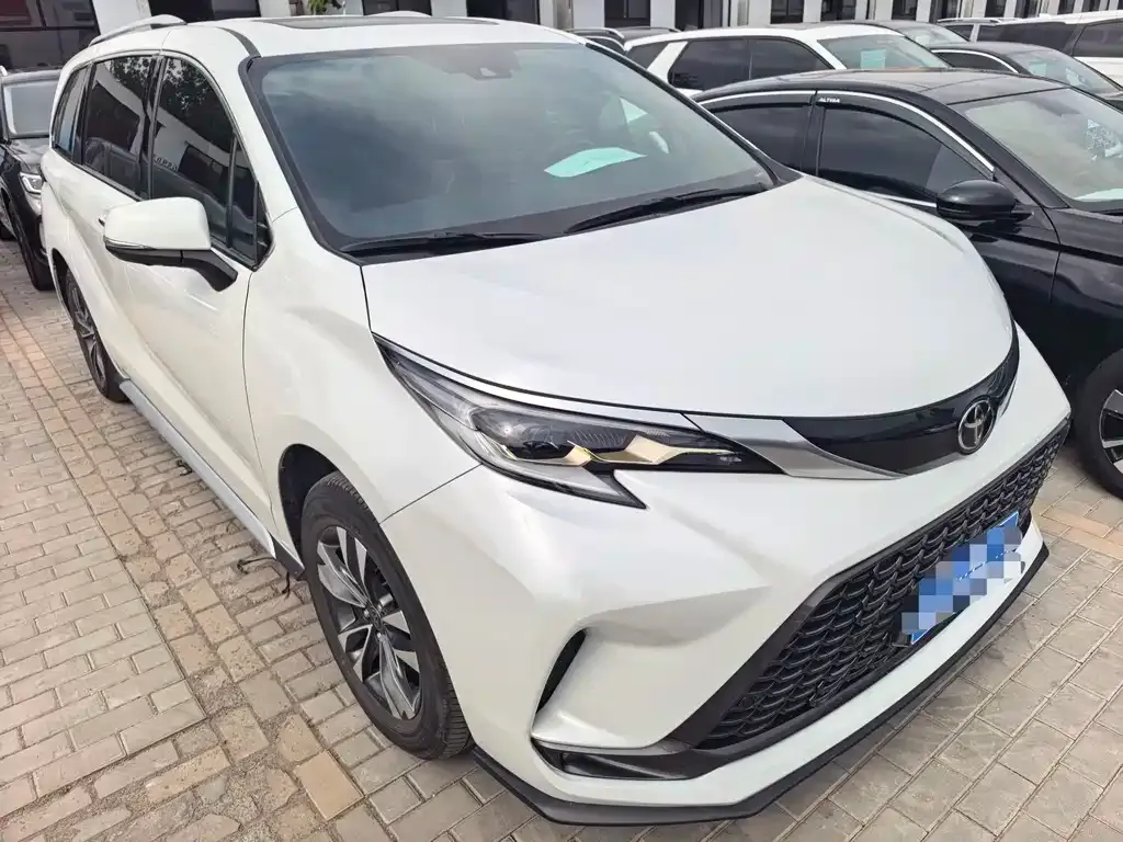 Toyota Granvia 2025 из CN, фото 3