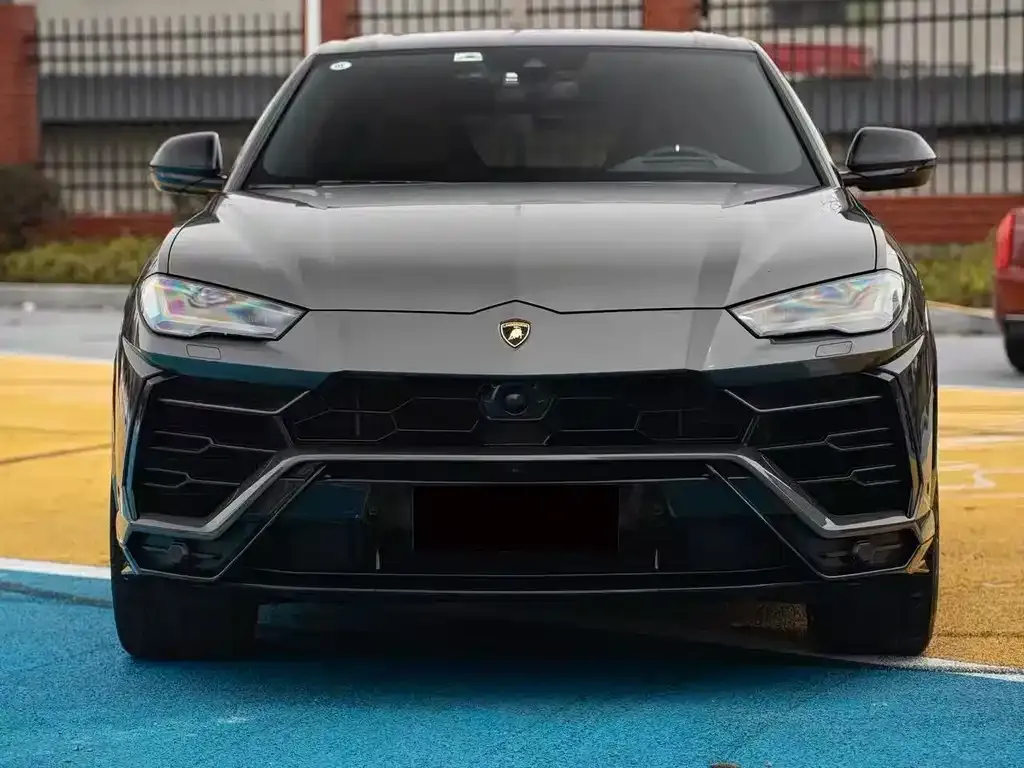 Lamborghini Urus — фото 3