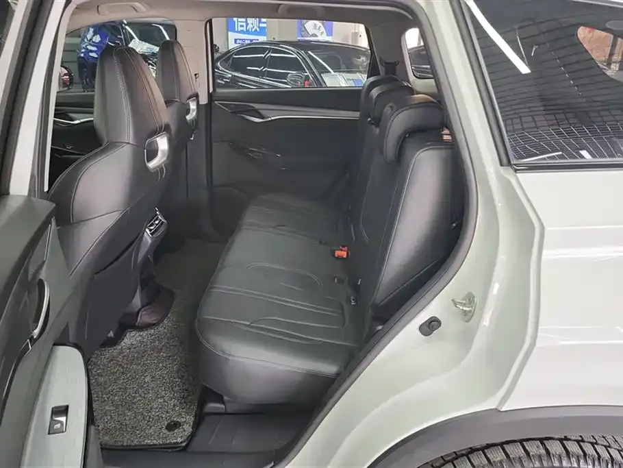 Changan CS75PLUS — фото 10