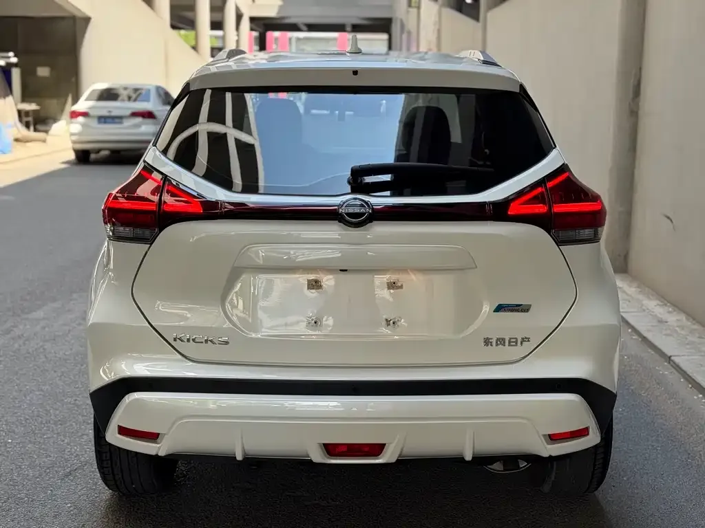 Nissan Kicks 2023 из CN, фото 3
