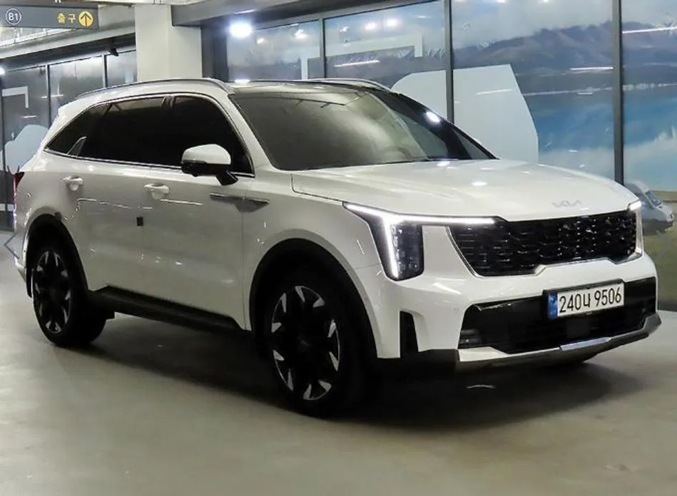 Kia Sorento — фото 1