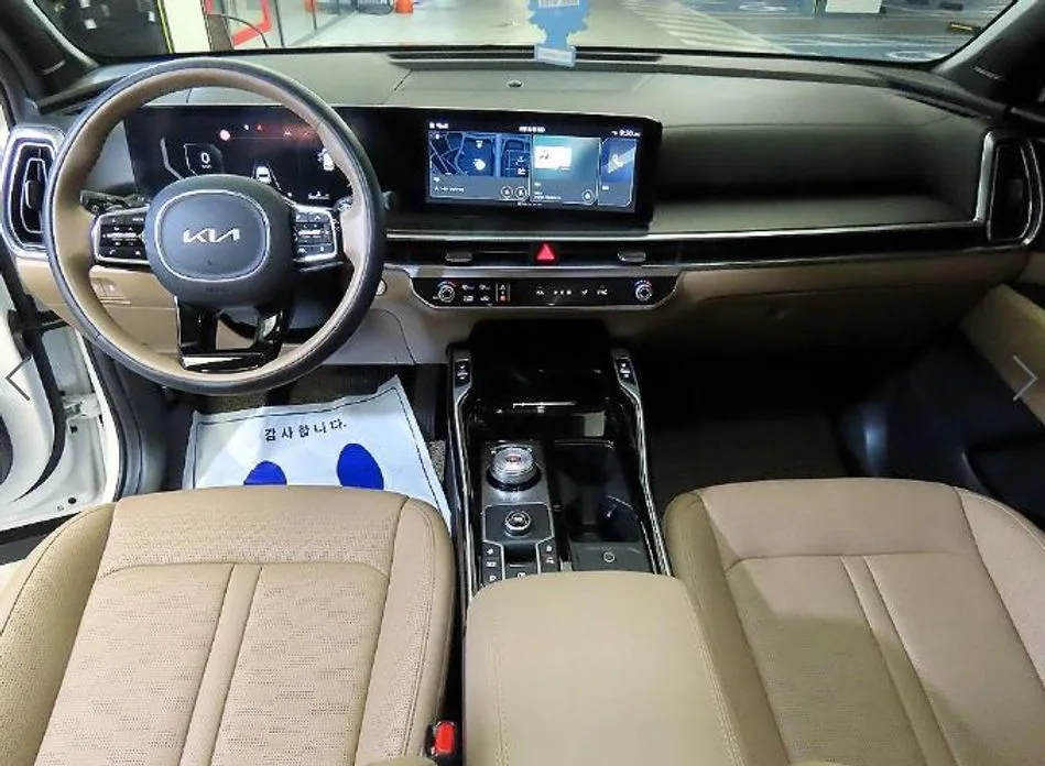 Kia Sorento — фото 10