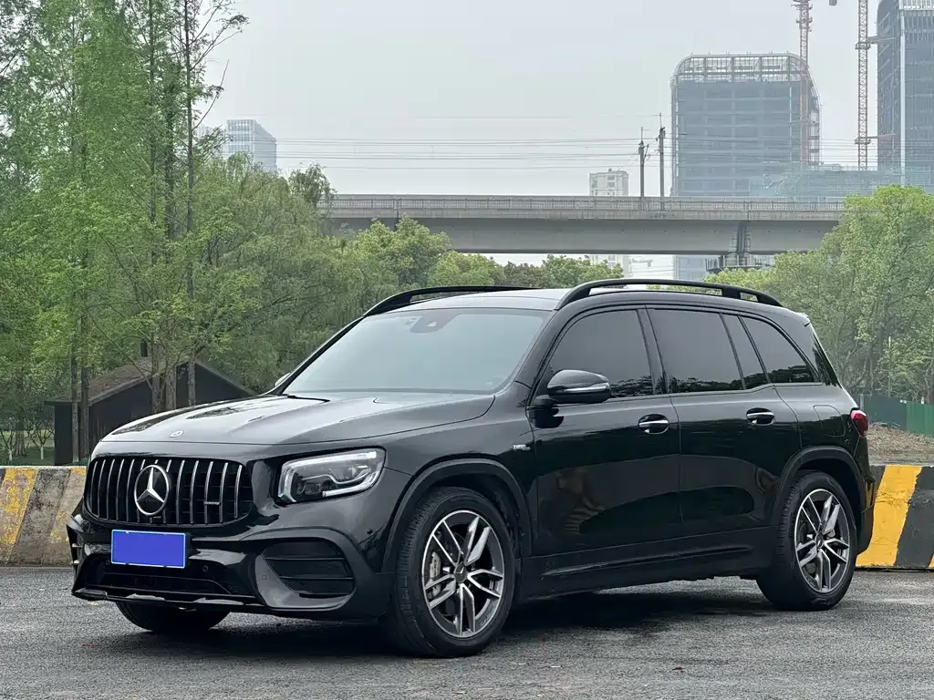 Mercedes-Benz GLB AMG