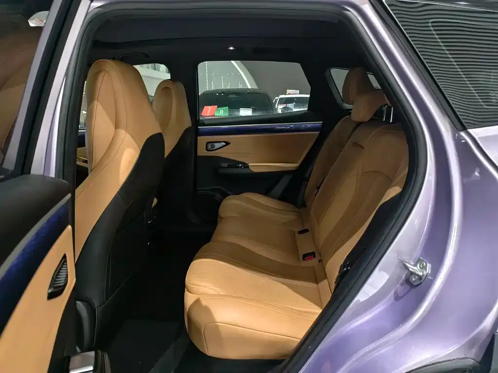 Geely Galaxy L7 — фото 2