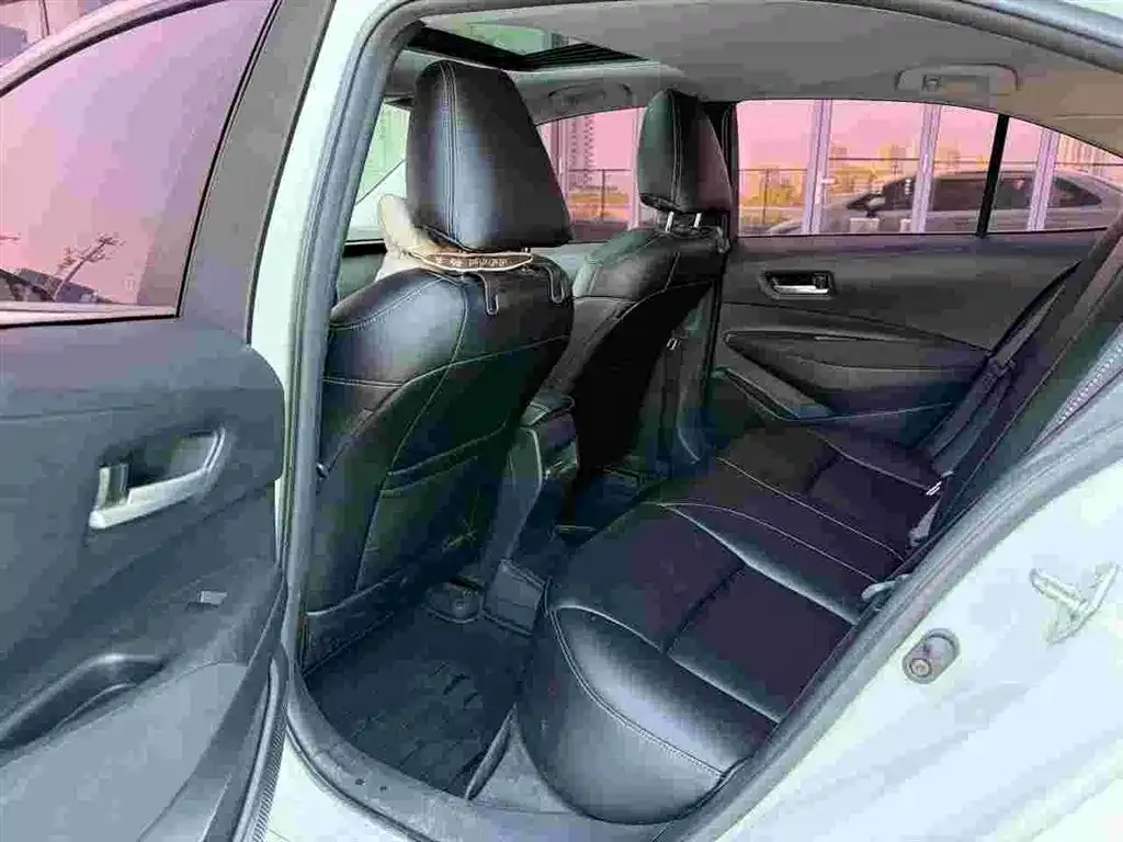 Toyota Corolla 2022 из CN, фото 2