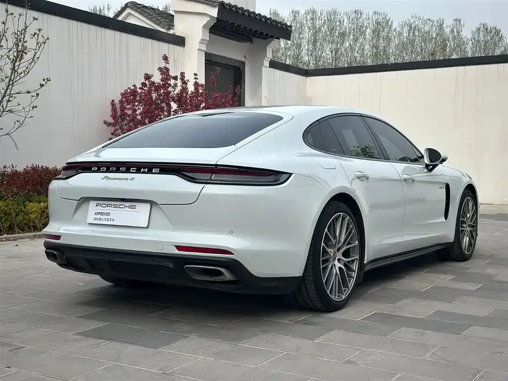 Porsche Panamera Hybrid 2021 из CN, фото 2