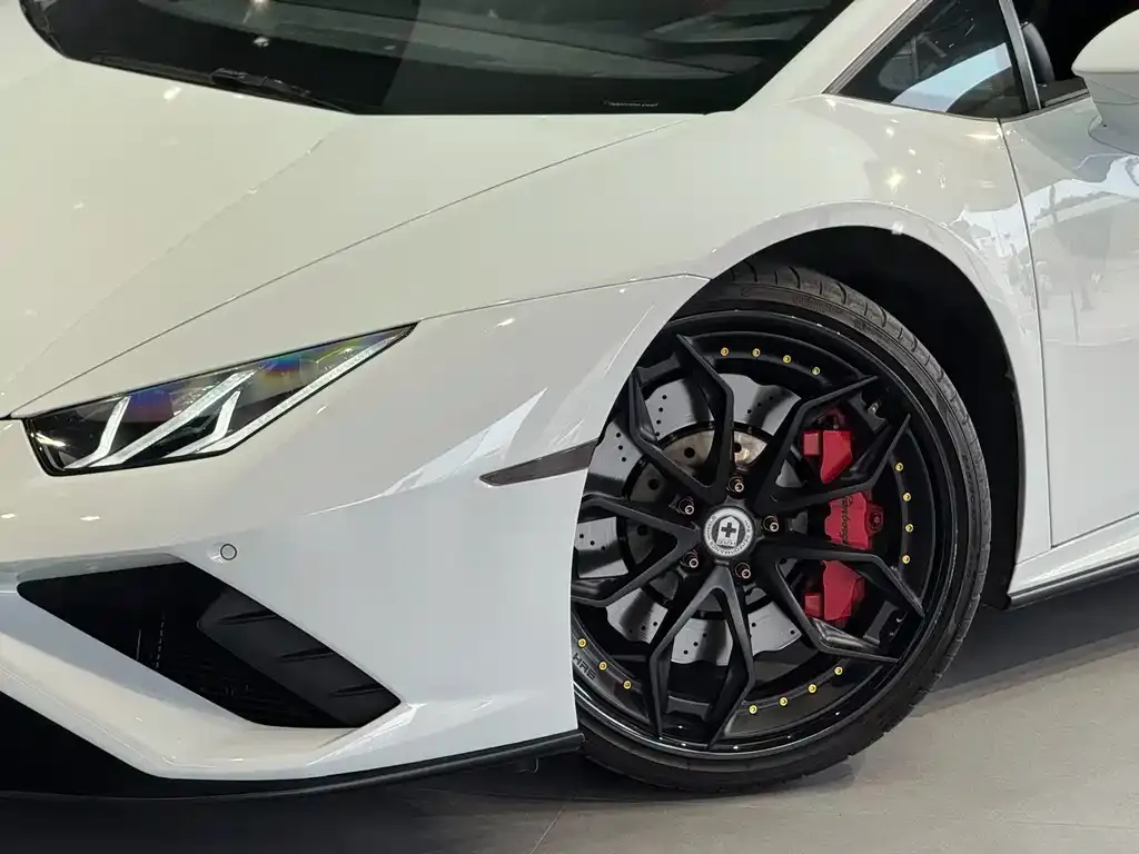 Lamborghini Huracan — фото 4