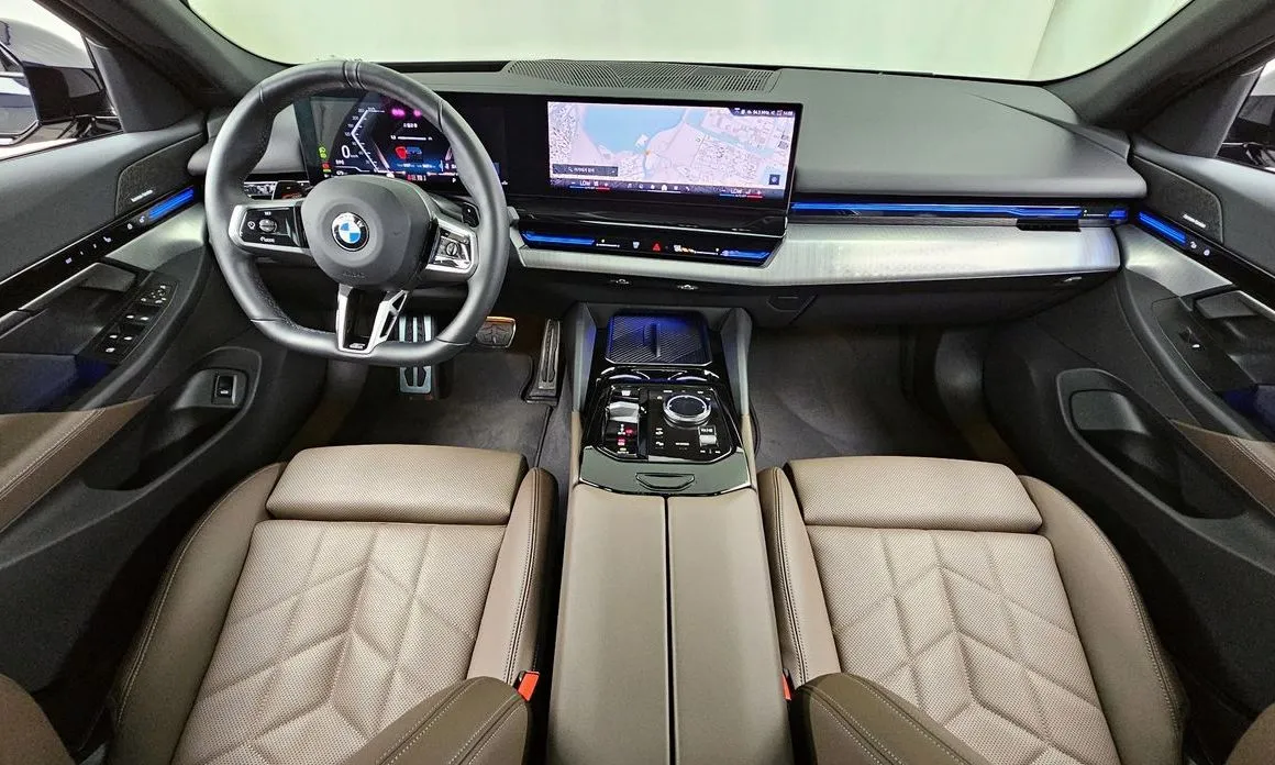 BMW 5-Series — фото 10