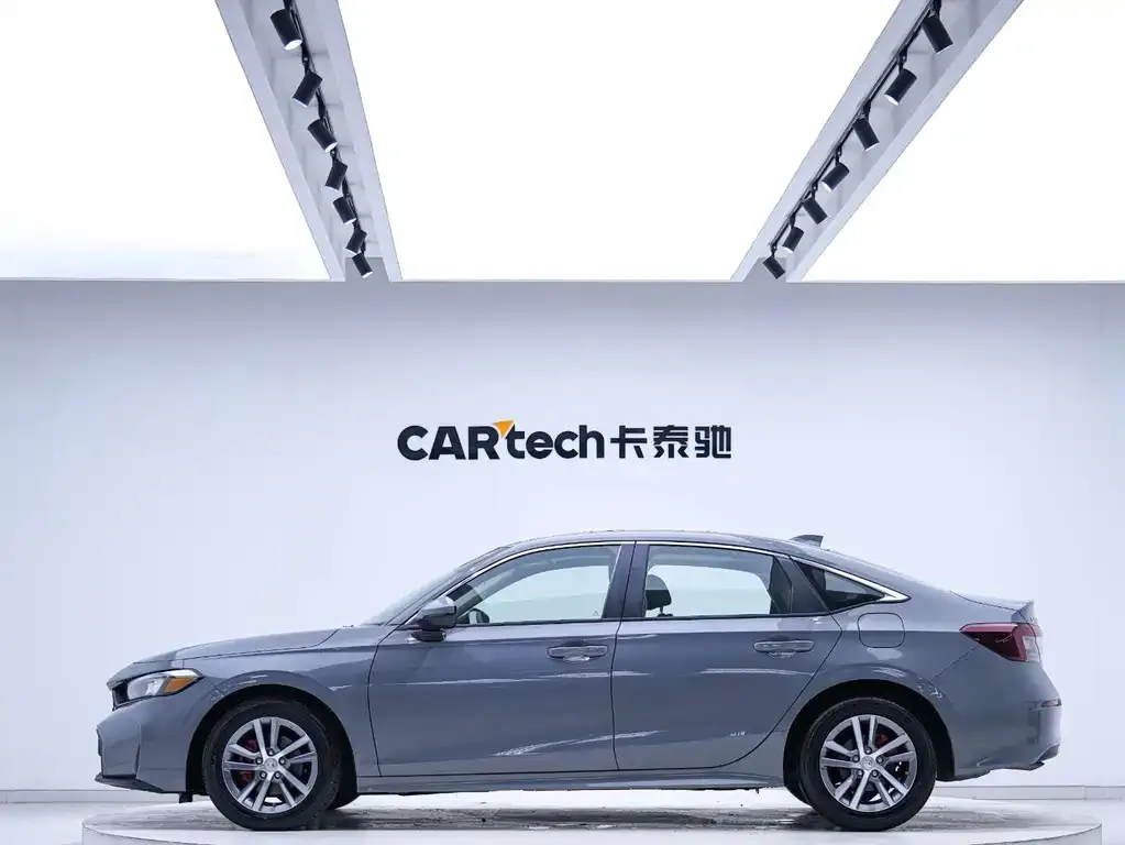 Honda Civic — фото 6