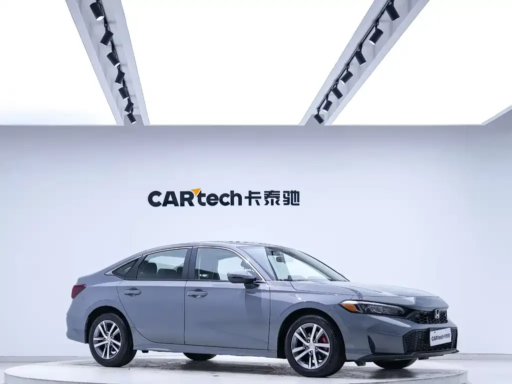 Honda Civic — фото 8