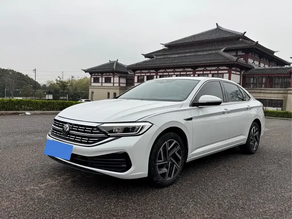Volkswagen Sagitar 2023 из CN, фото 1