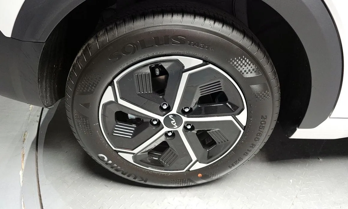 Kia Niro 2026 из KR, фото 2