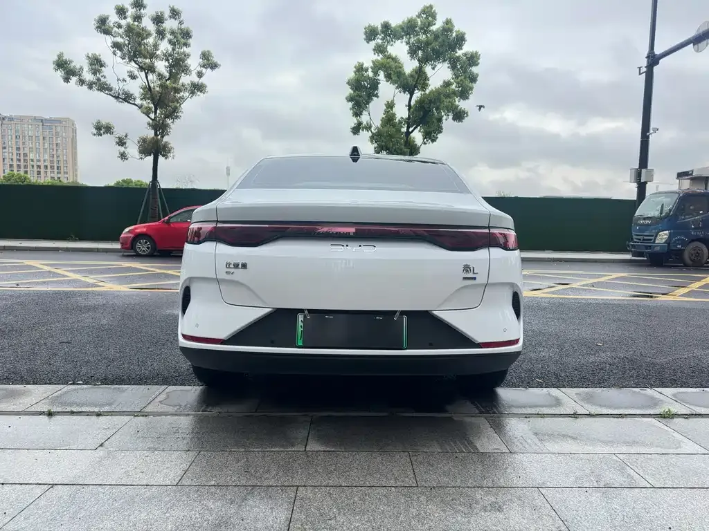 BYD Qin L 2026 из CN, фото 9