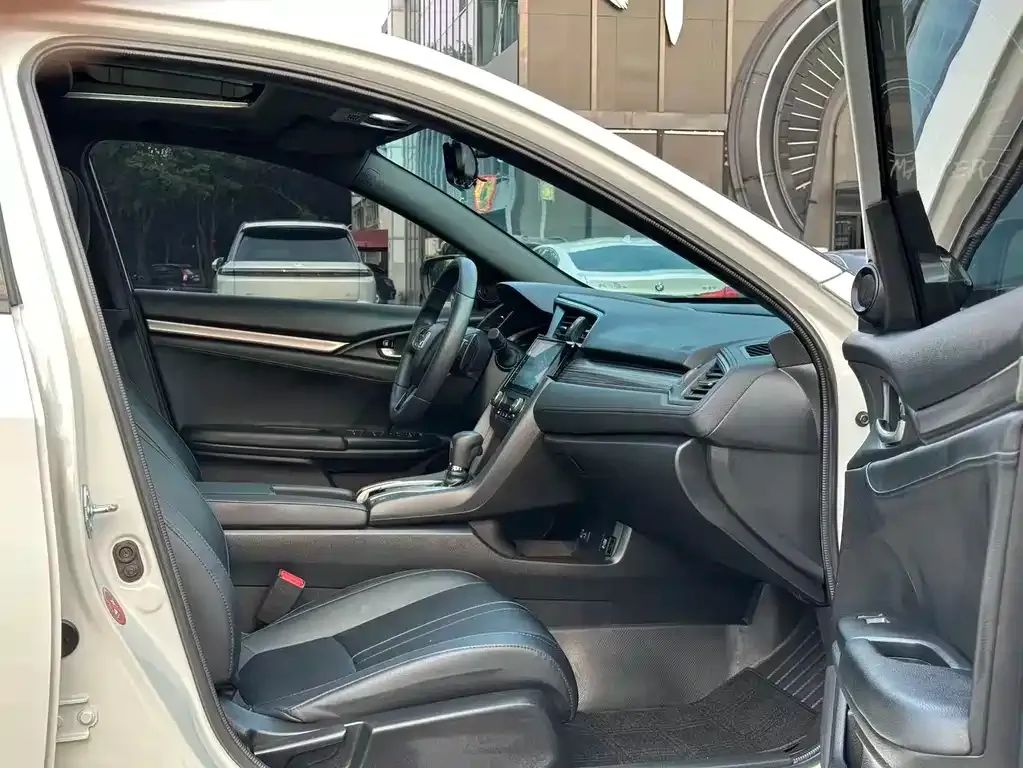 Honda Civic — фото 3