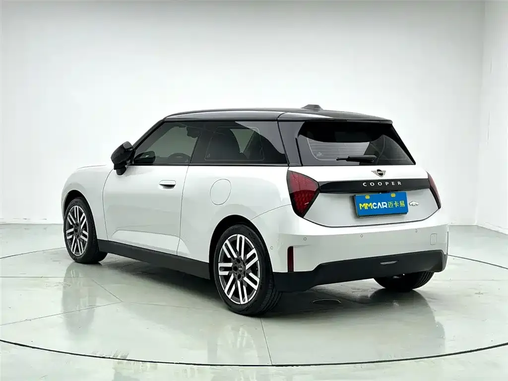 MINI Cooper EV 2024 из CN, фото 4