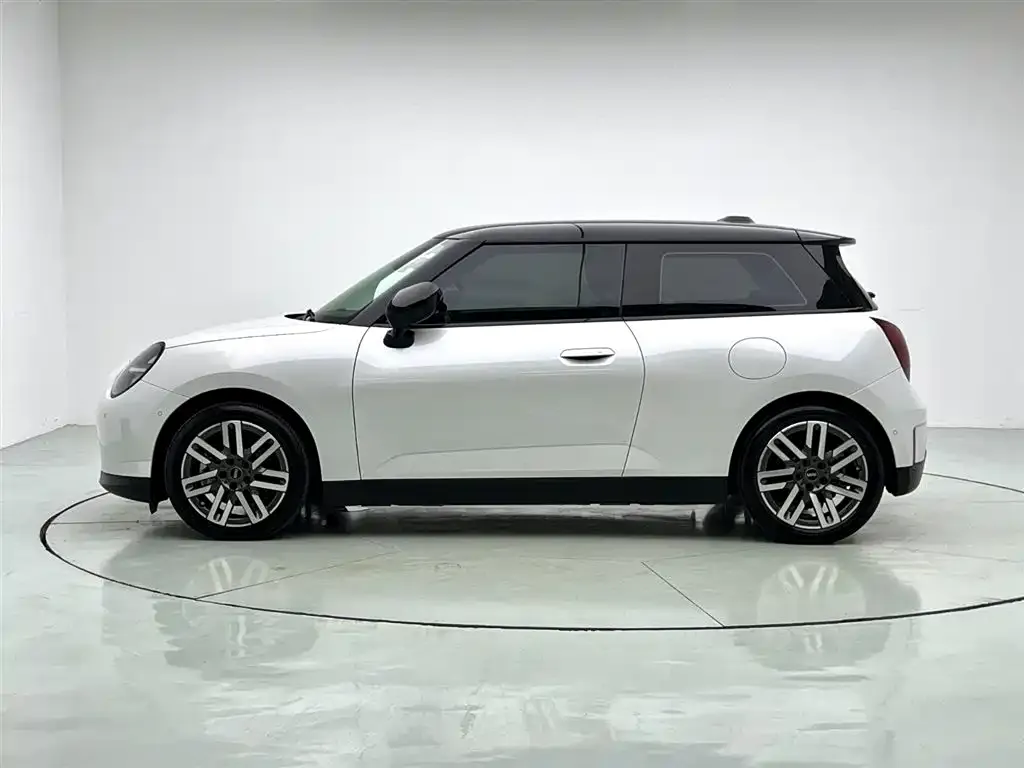 MINI Cooper EV 2024 из CN, фото 7