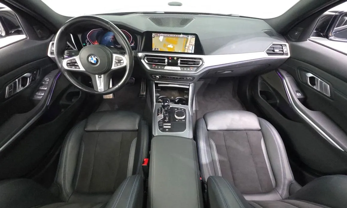 BMW 3-Series 2021 из KR, фото 10