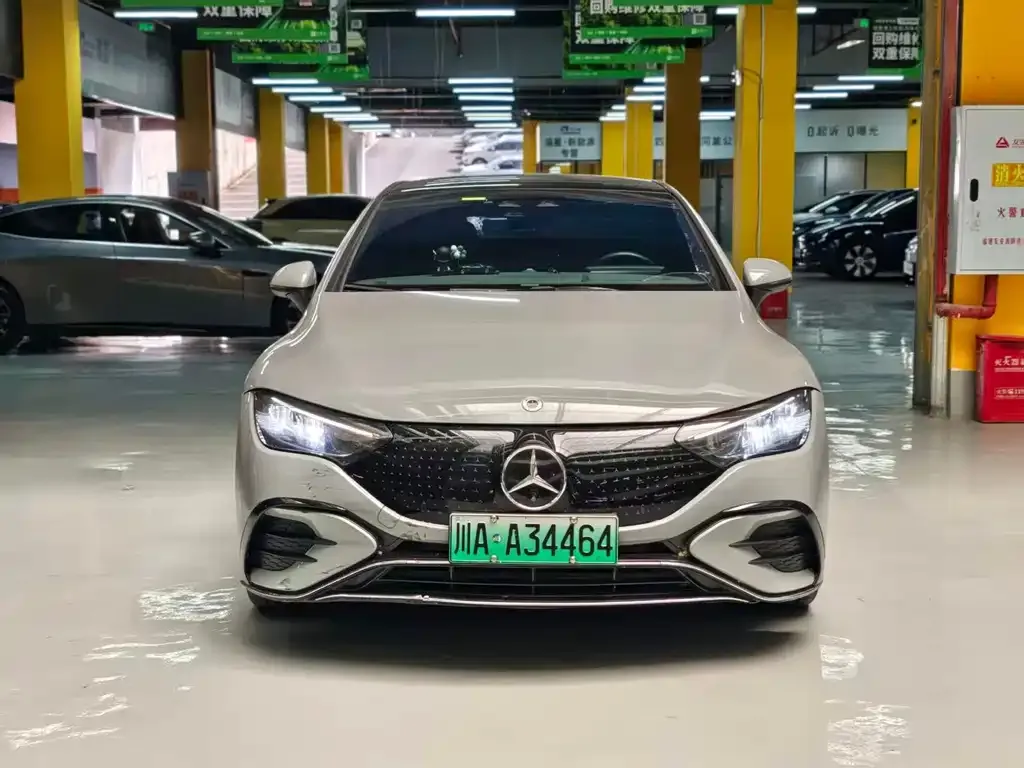 Mercedes-Benz EQE 2023 из CN, фото 10