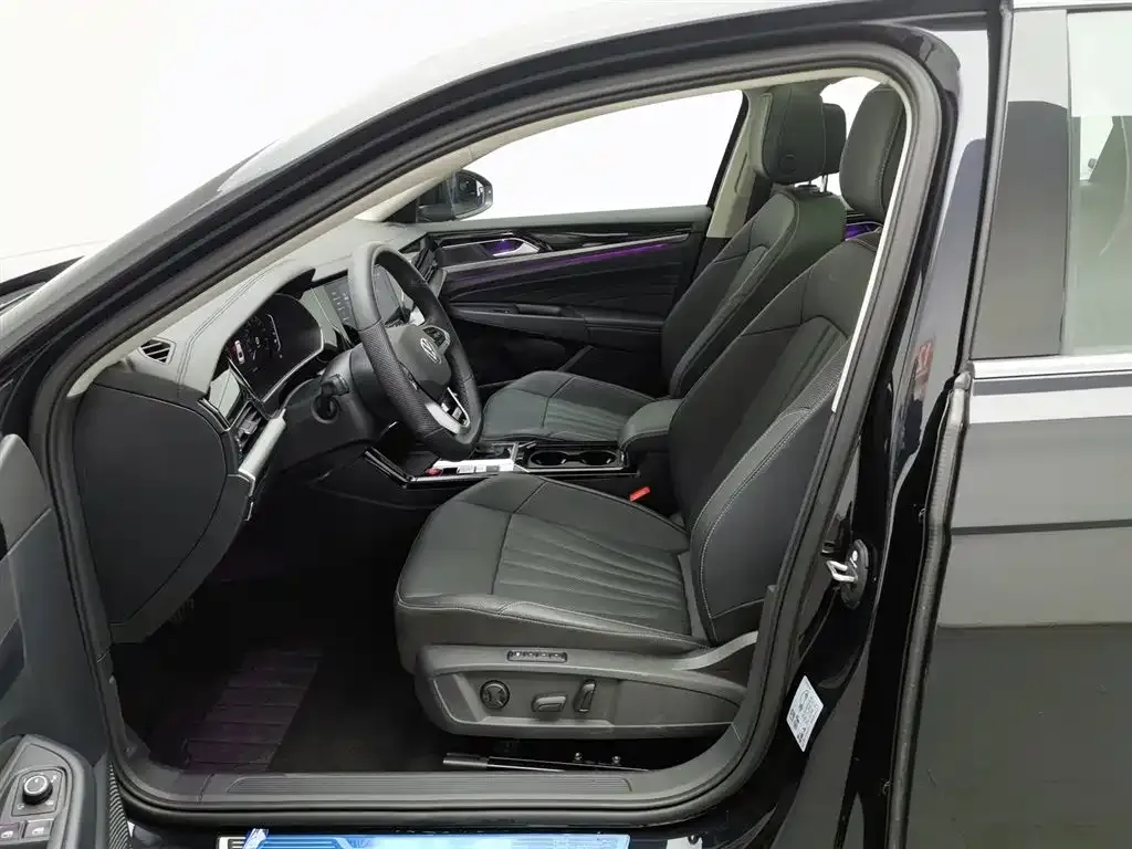 Volkswagen Passat — фото 8