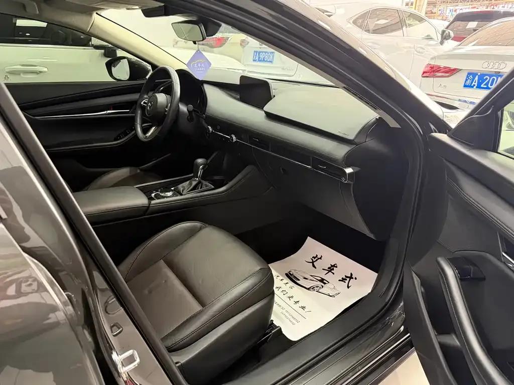 Mazda 3 Axela 2021 из CN, фото 9