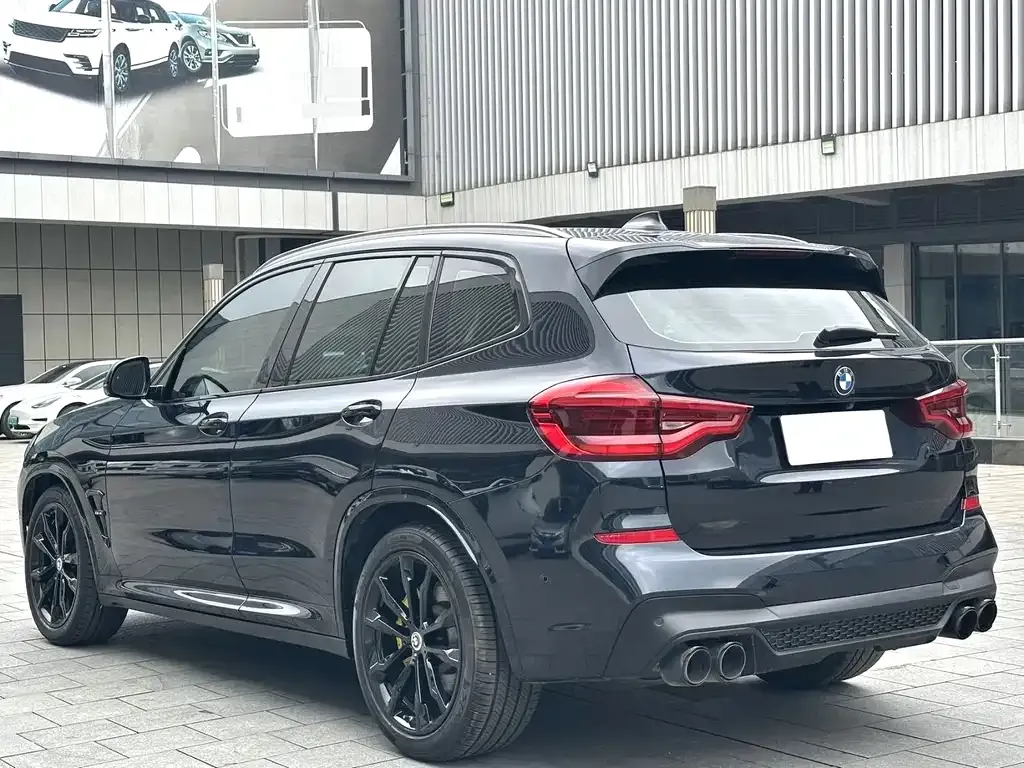 BMW X3 — фото 9