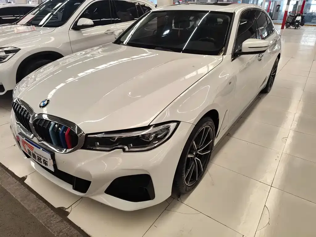 BMW 3 Series — фото 1