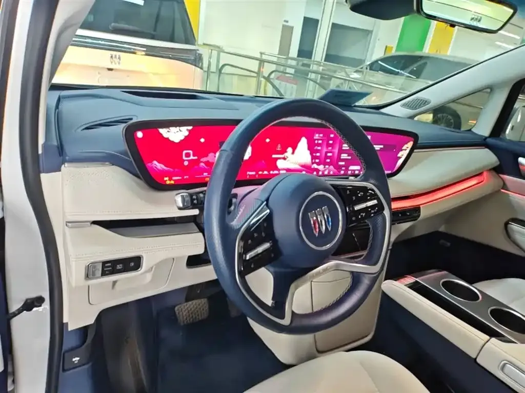 Buick GL8 Hybrid — фото 10