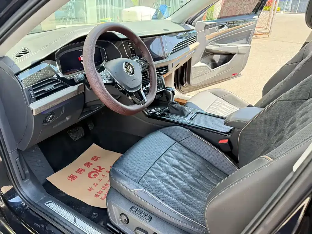 Volkswagen Passat — фото 4