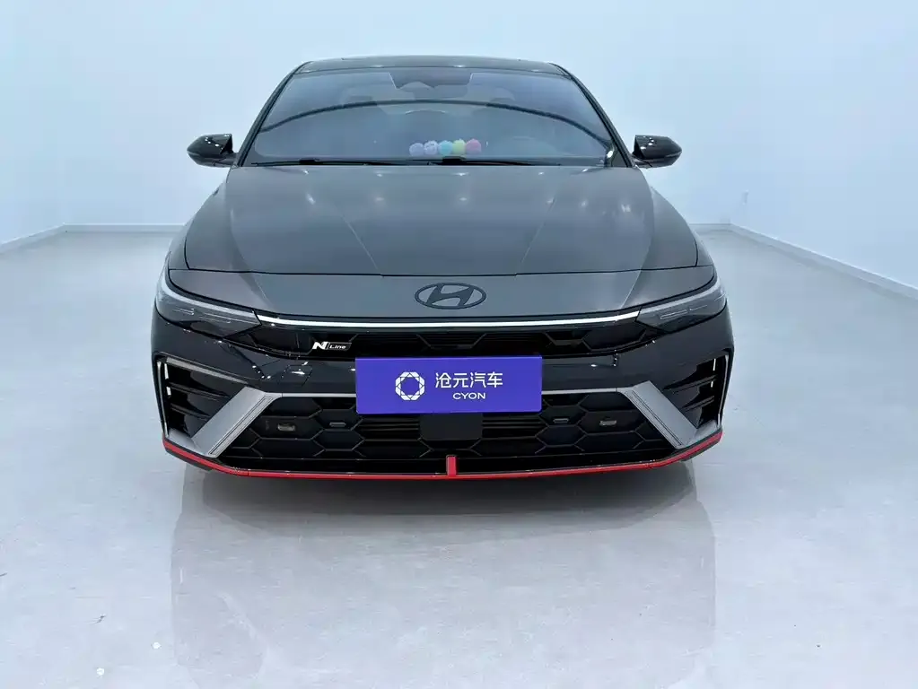 Hyundai Elantra — фото 4